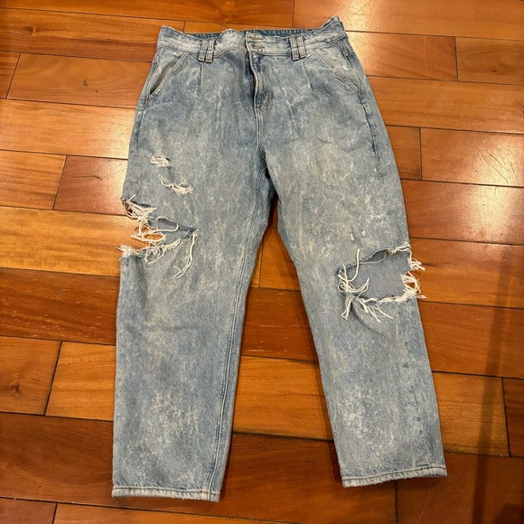 High Waisted Mom Jeans - Picture 8 of 8